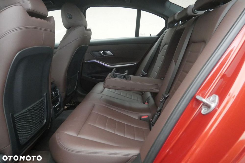 BMW Seria 3 - 15