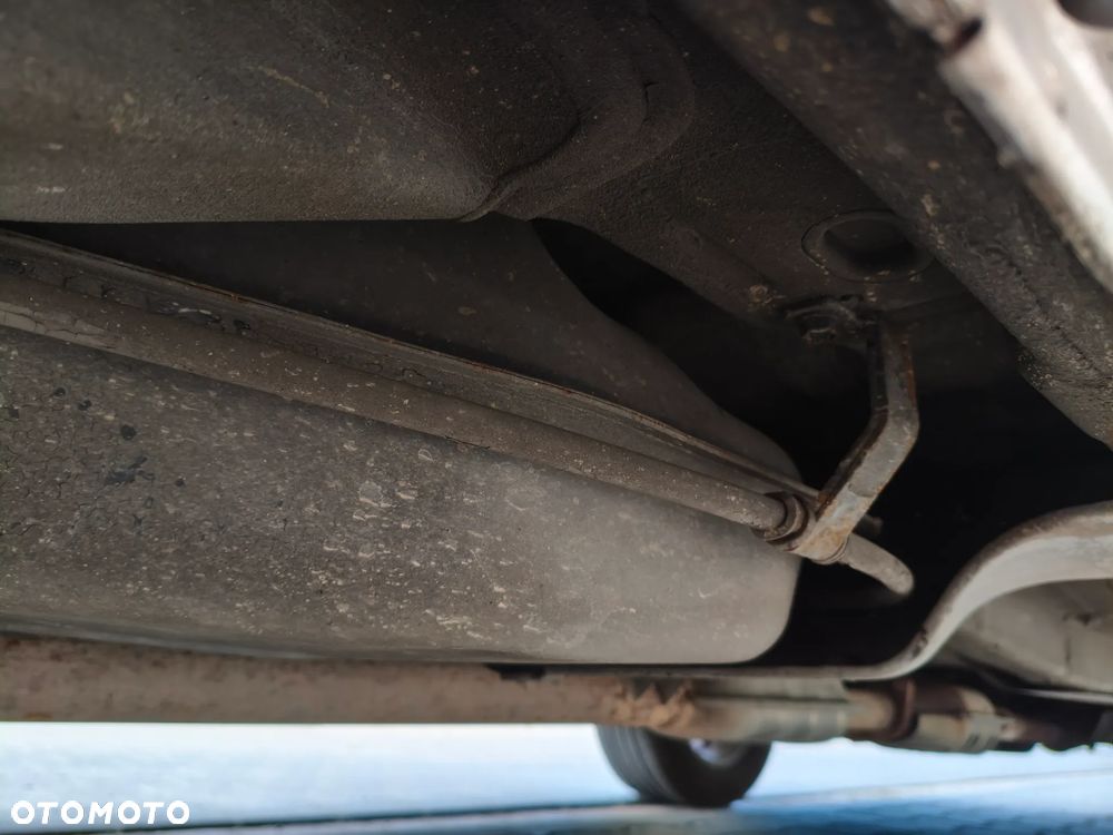 Hyundai Tucson 2.0 4WD GLS - 8