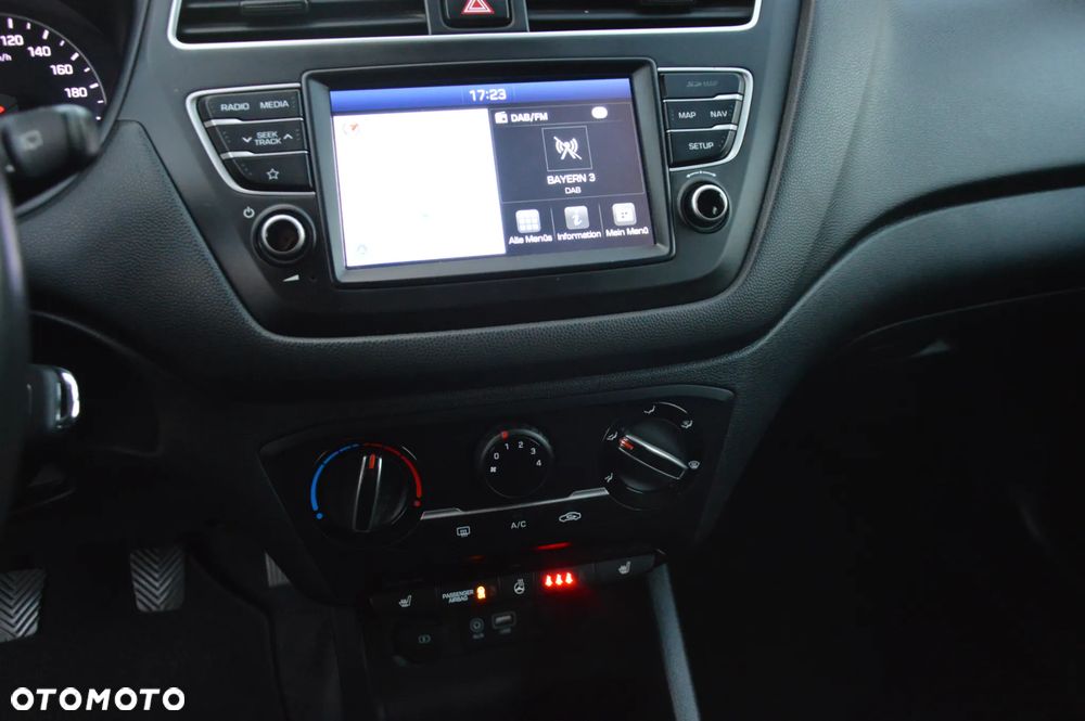 Hyundai i20 - 26