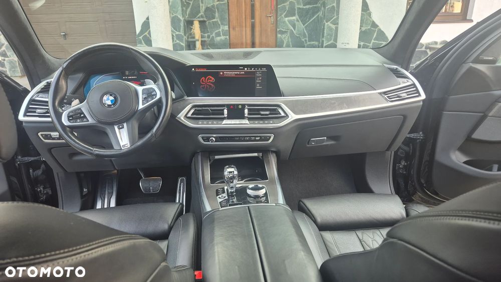 BMW X7 M50i - 19