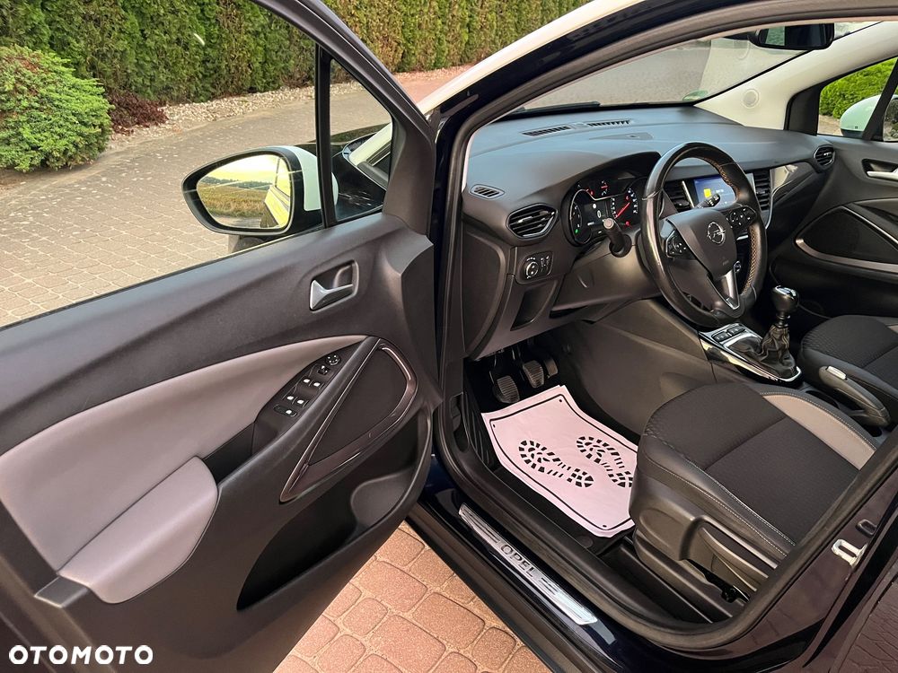Opel Crossland X - 16
