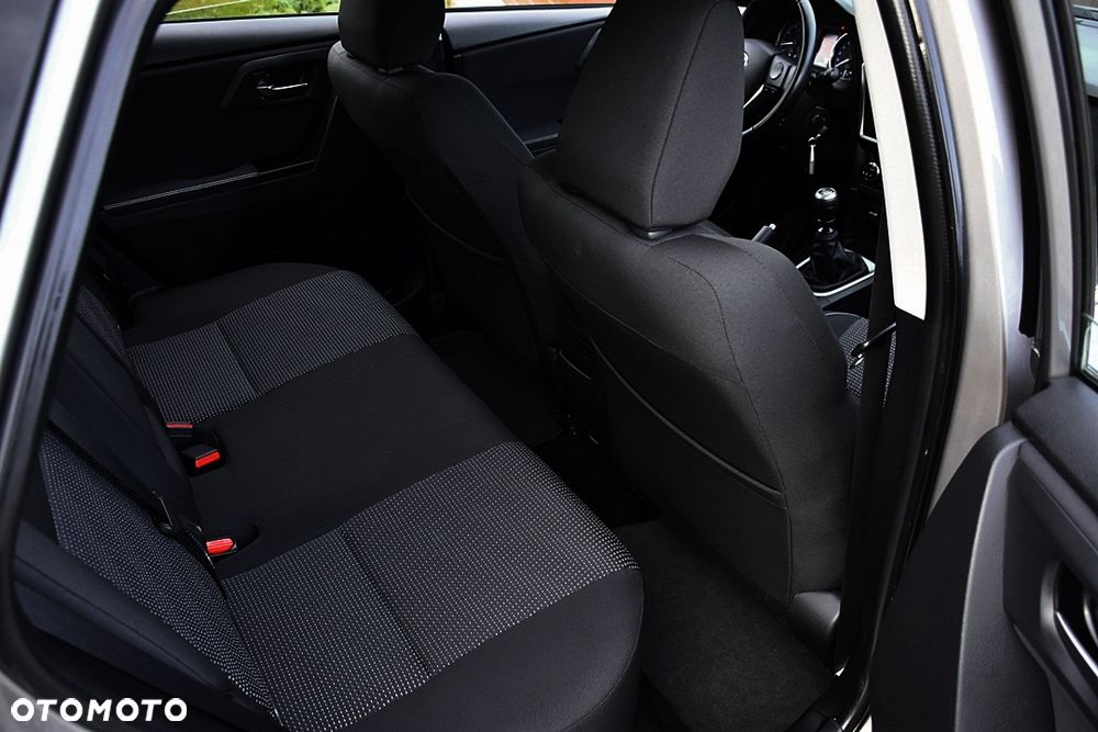 Toyota Auris 1.6 Executive - 40
