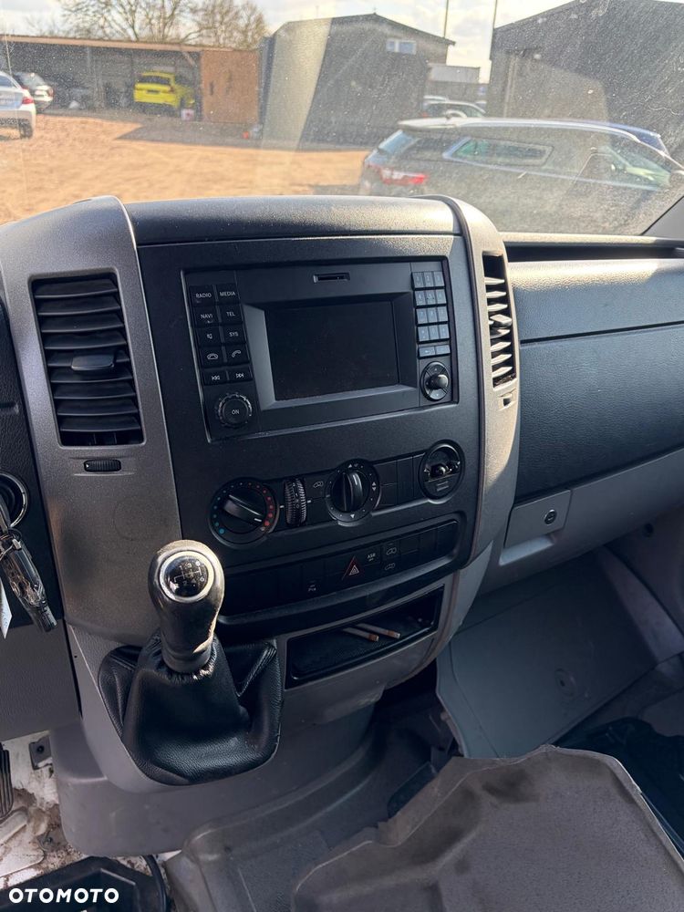 Mercedes-Benz Sprinter 906.253 - 15