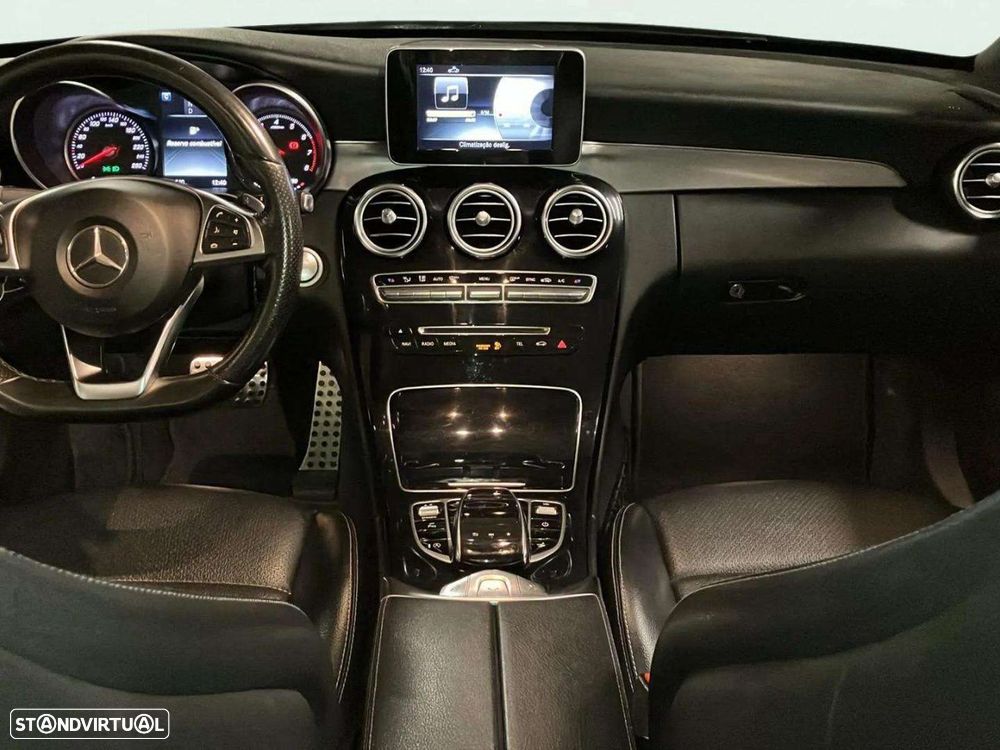 Mercedes-Benz C 200 - 11