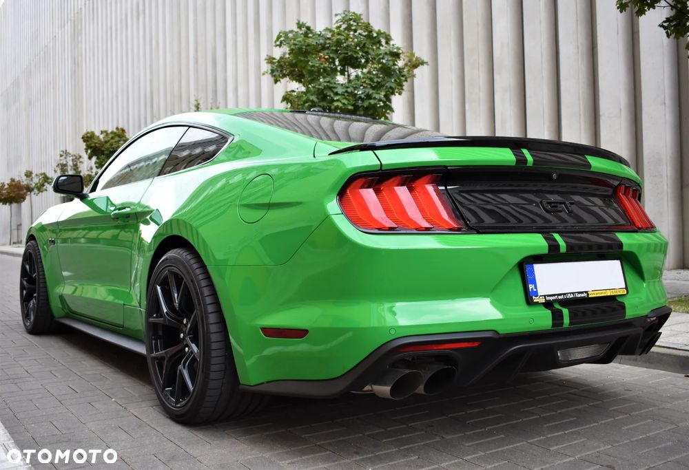 Ford Mustang - 10