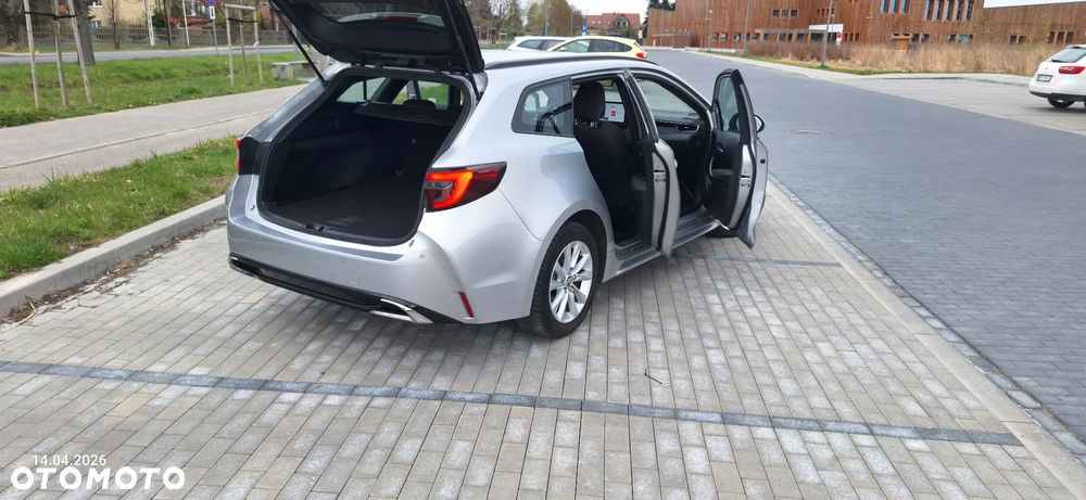 Toyota Corolla 1.8 Hybrid GPF Comfort - 18