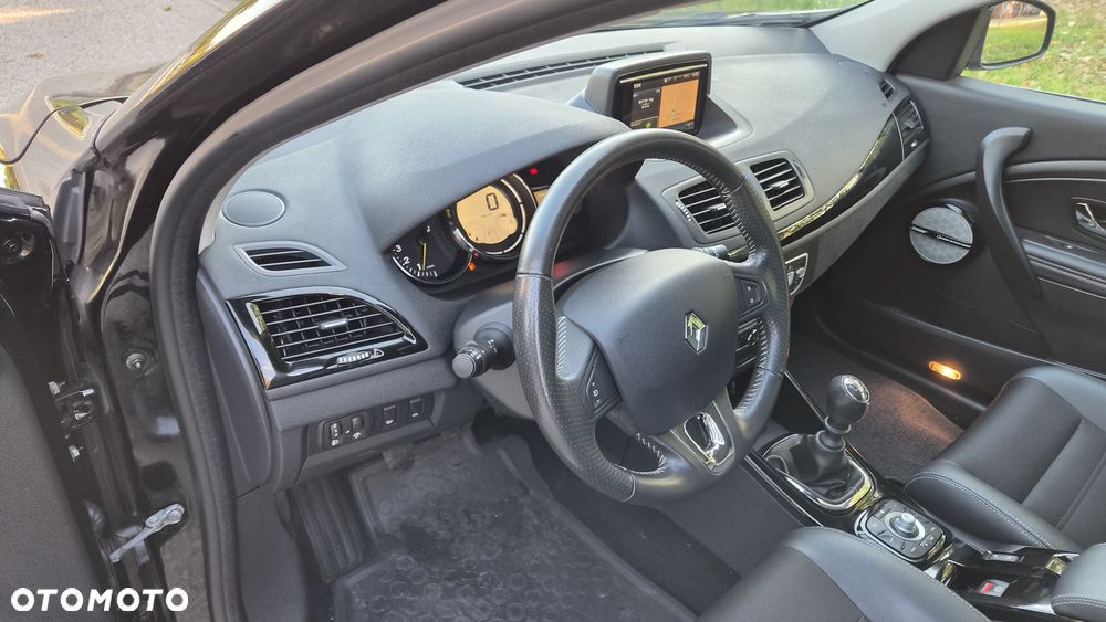 Renault Megane ENERGY TCe 115 Start & Stop Bose Edition - 13