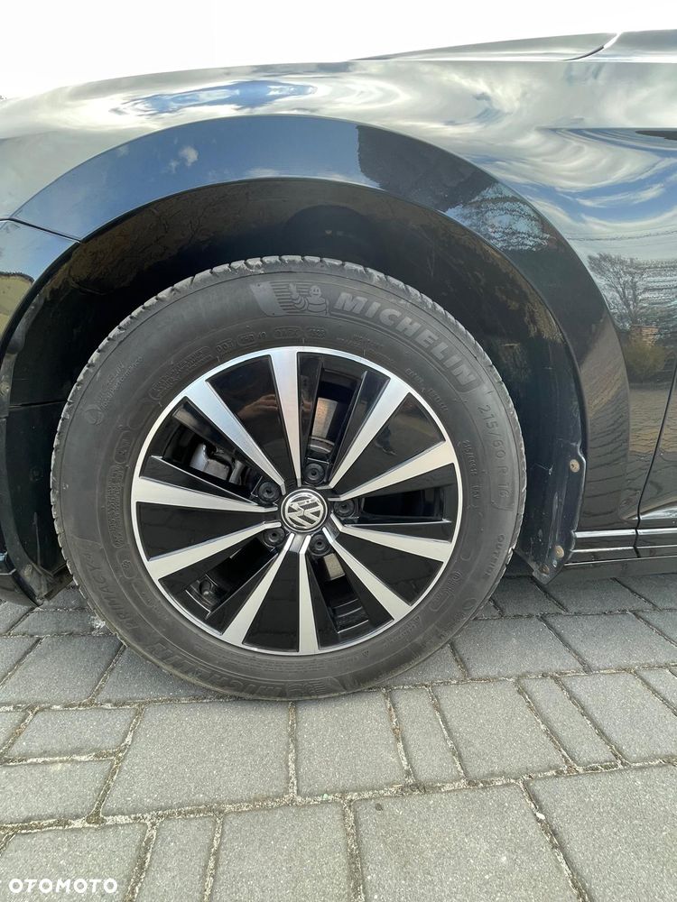 Volkswagen Passat 1.8 TSI BMT Comfortline - 12
