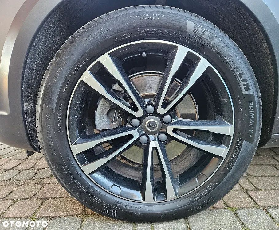 Volvo V90 Cross Country D4 AWD Geartronic Pro - 31