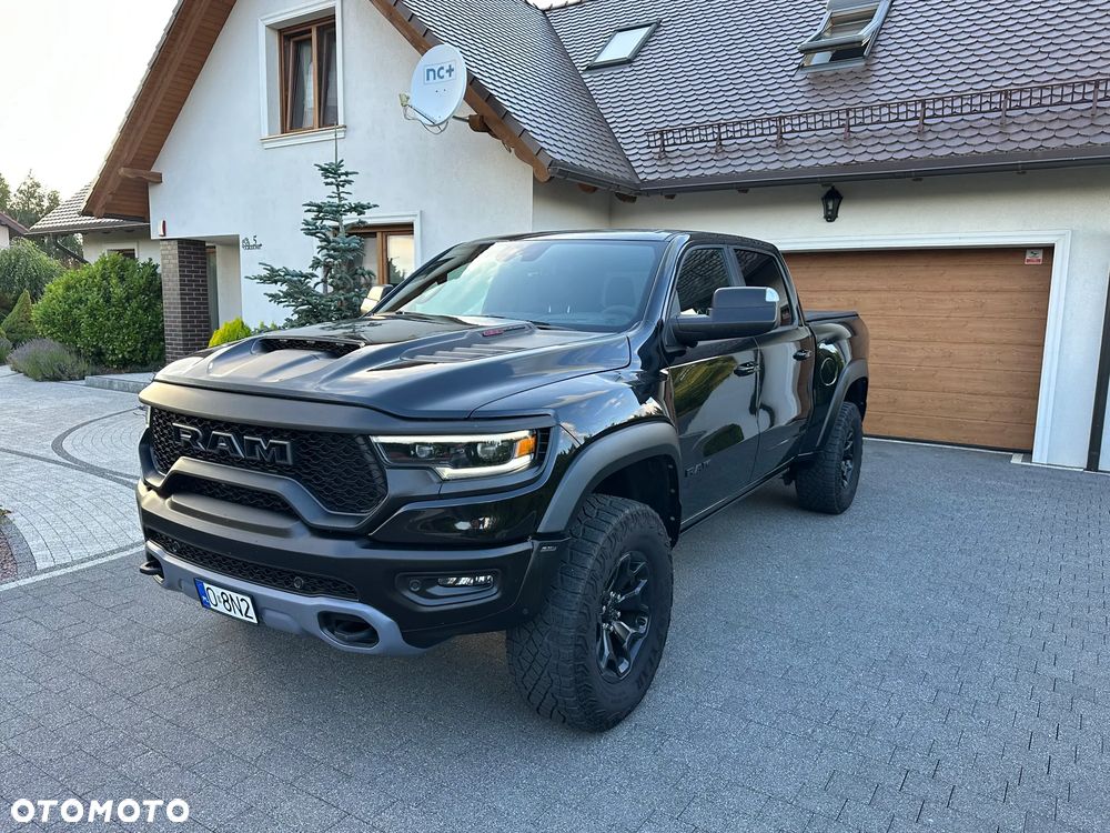 Dodge RAM TRX - 10