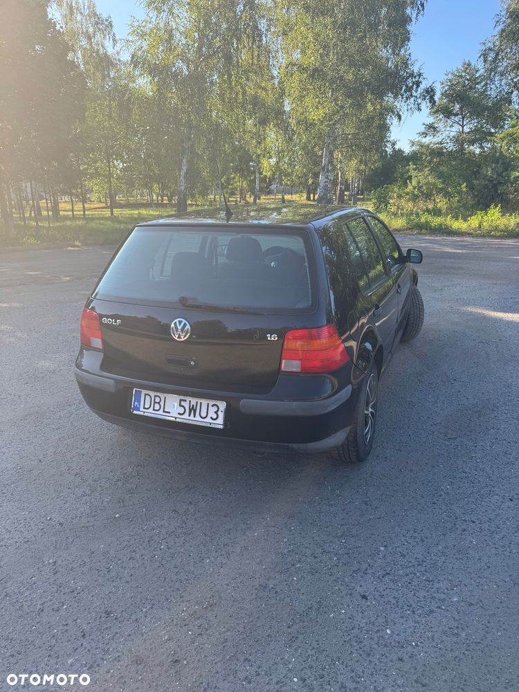 Volkswagen Golf 1.6 Highline - 3