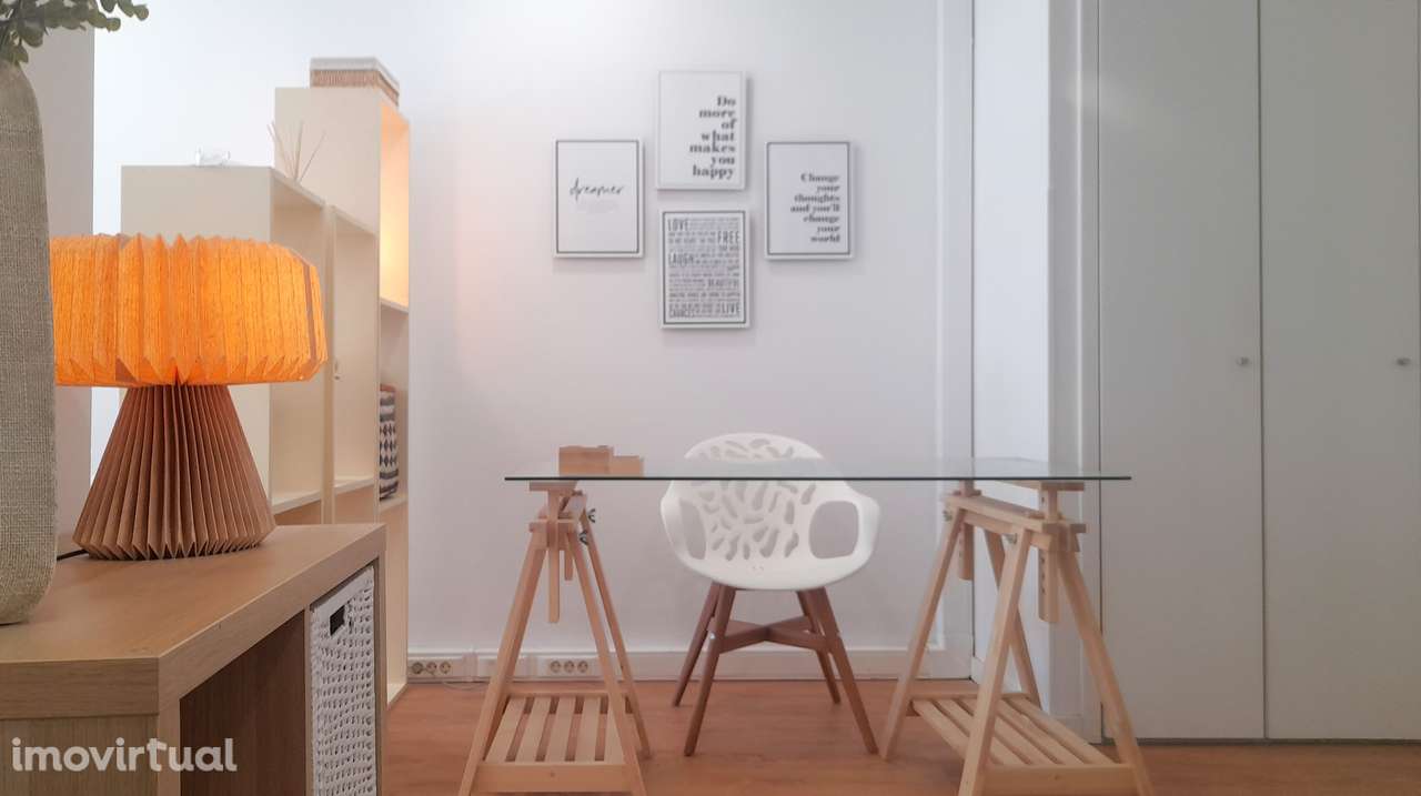 Arrendamento de escritório mobilado no Pinheiro Manso com 55 m2 - Grande imagem: 3/16