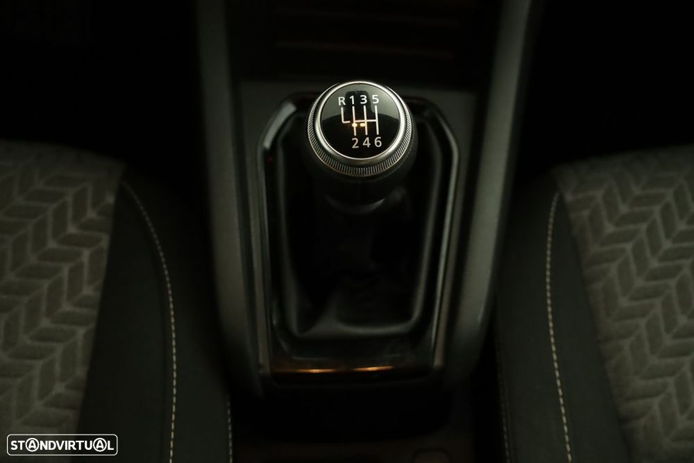 Renault Clio 1.0 TCe Evolution Bi-Fuel - 14