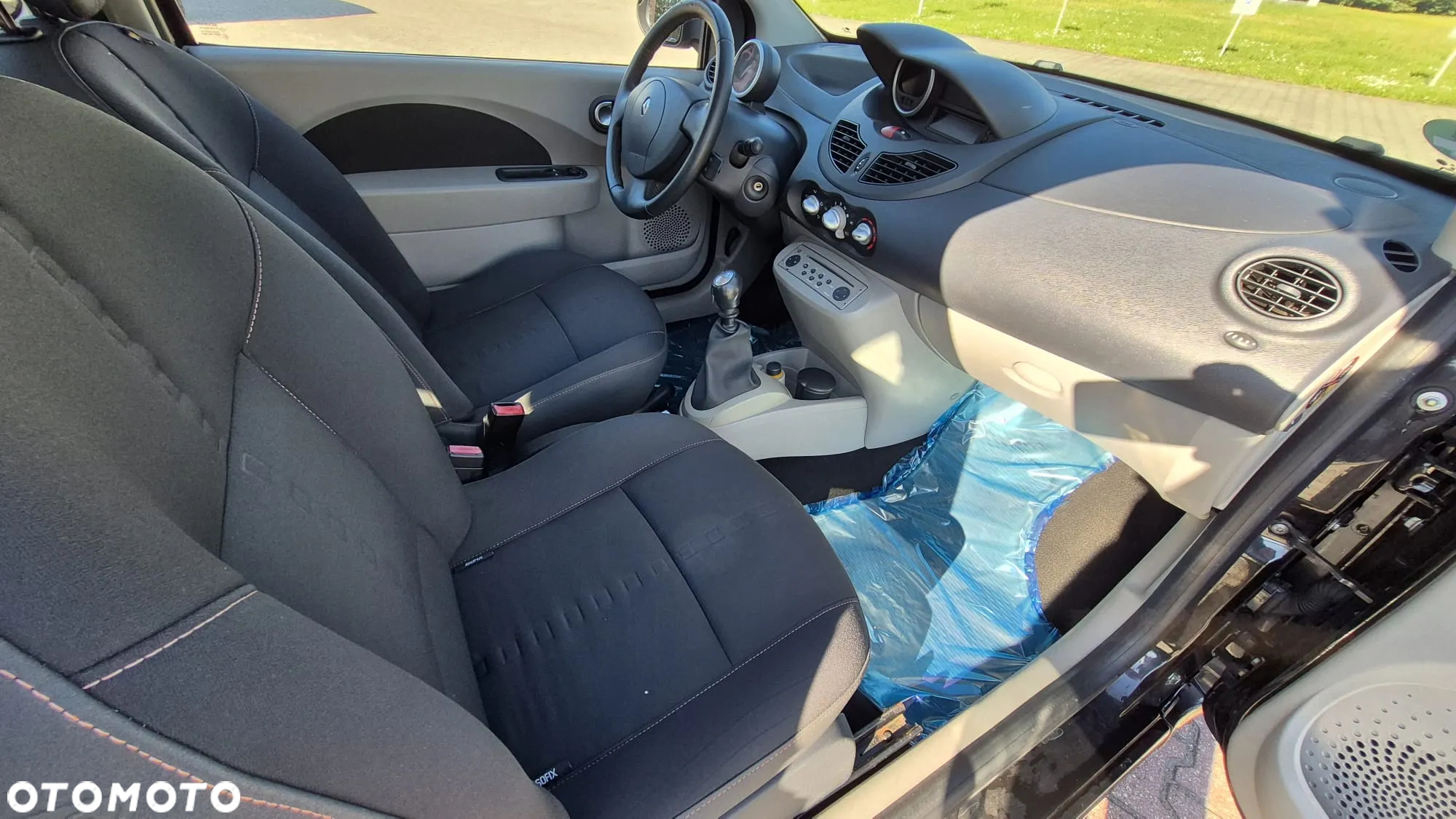 Renault Twingo 1.2 16V Expression - 11