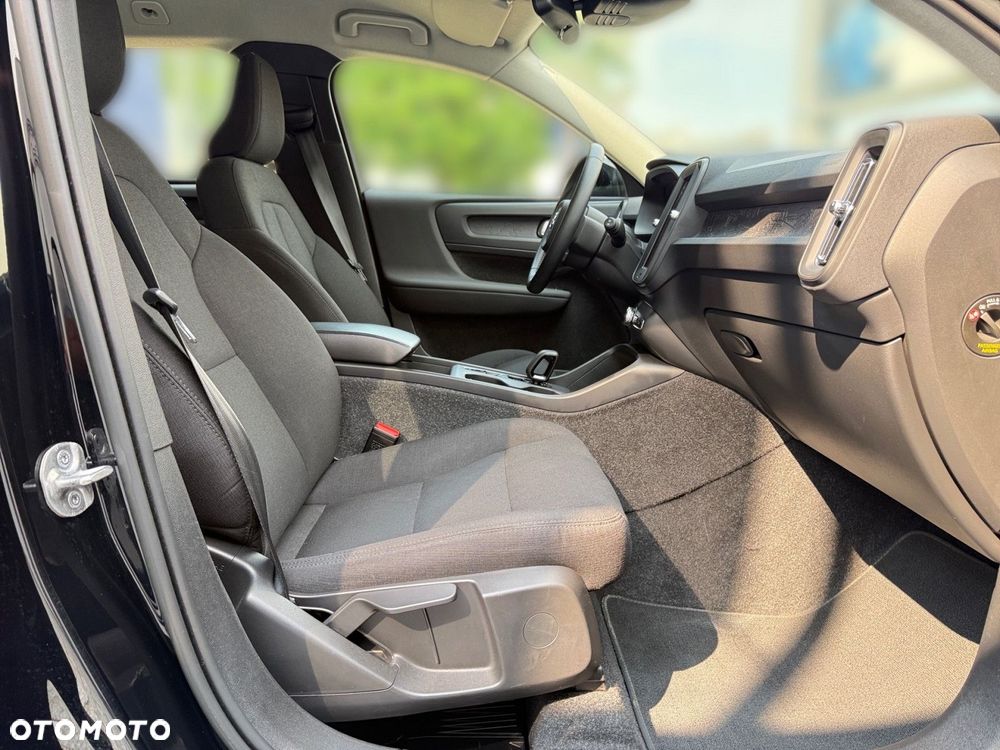 Volvo XC 40 - 26