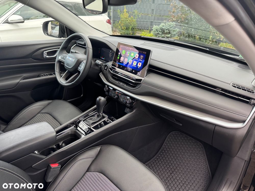 Jeep Compass 1.5 GSE T4 48V e-Hybrid Automatik Night Eagle - 33