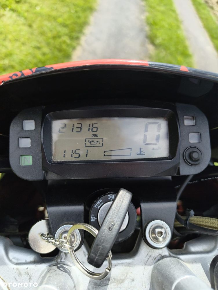 Aprilia SX - 8