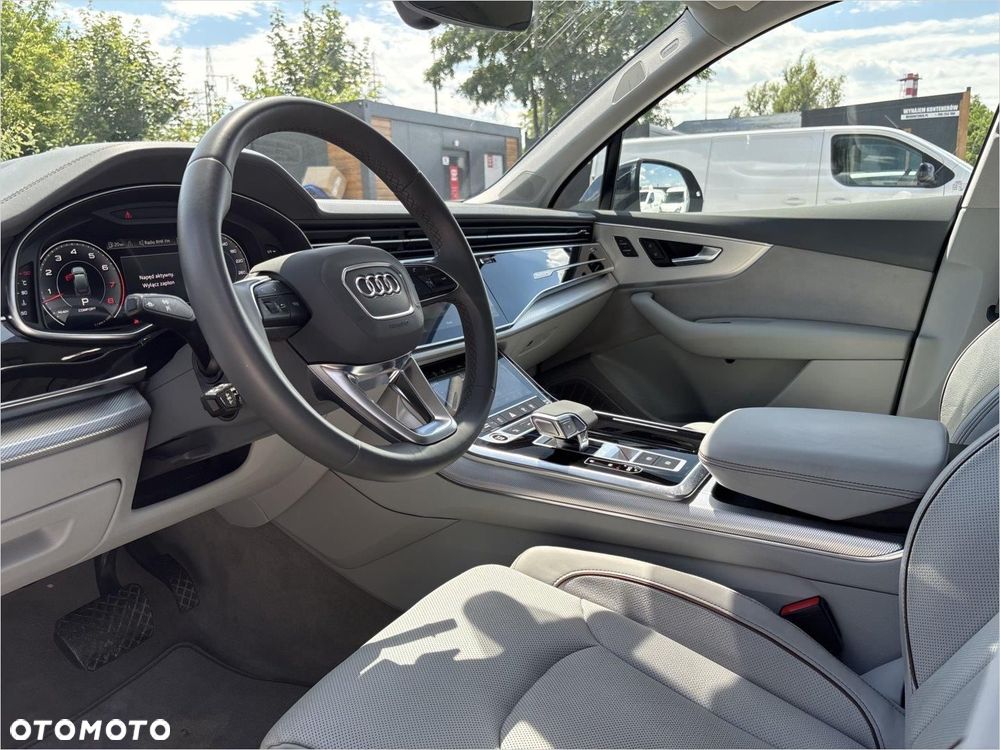 Audi Q7 55 TFSI mHEV Quattro S Line Tiptr - 10