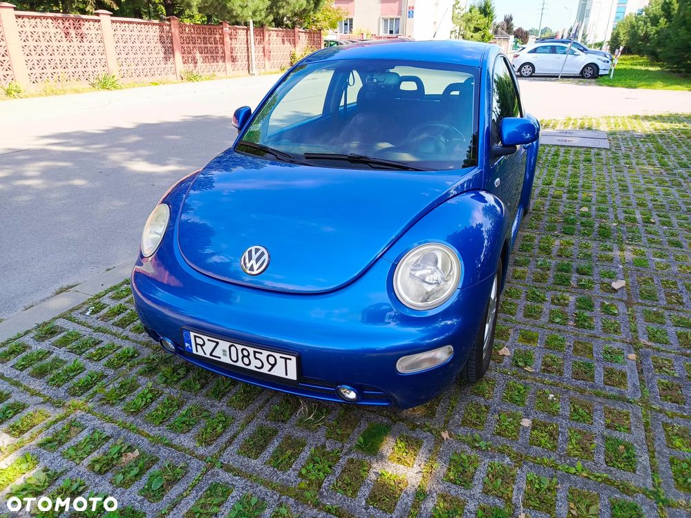 Volkswagen New Beetle 2.0 - 8