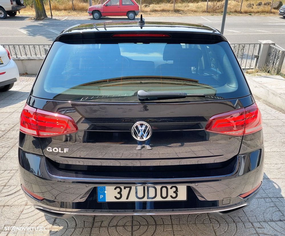 VW Golf 1.6 TDI Confortline - 27