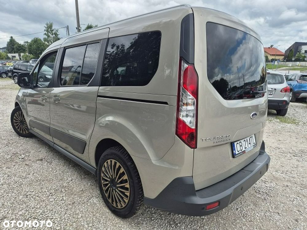 Ford Tourneo Connect Grand - 5