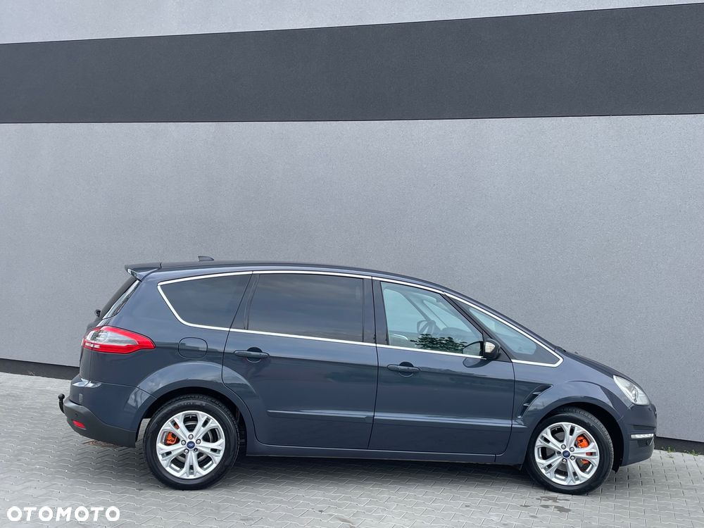 Ford S-Max - 14