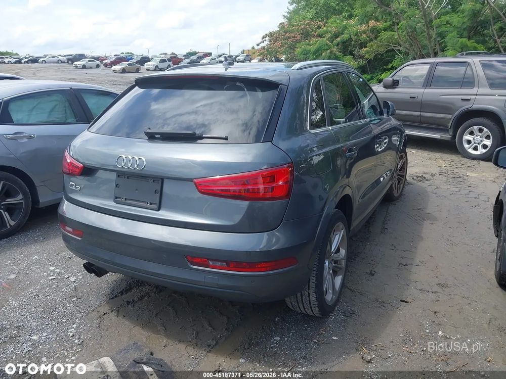 Audi Q3 - 6