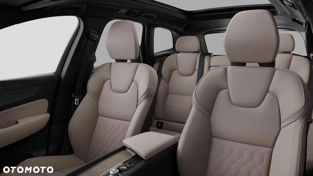 Volvo XC 60 B5 B AWD Ultra Dark - 12