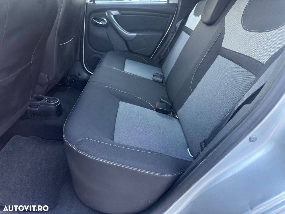 Dacia Duster 1.5 dCi 4x2 Prestige - 13