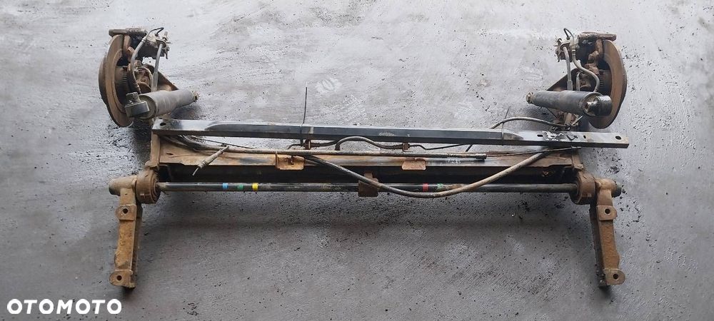 BELKA OŚ ZAWIESZENIA TYŁ TARCZE Z ABS RENAULT MEGANE I LIFT KOMBI - 1