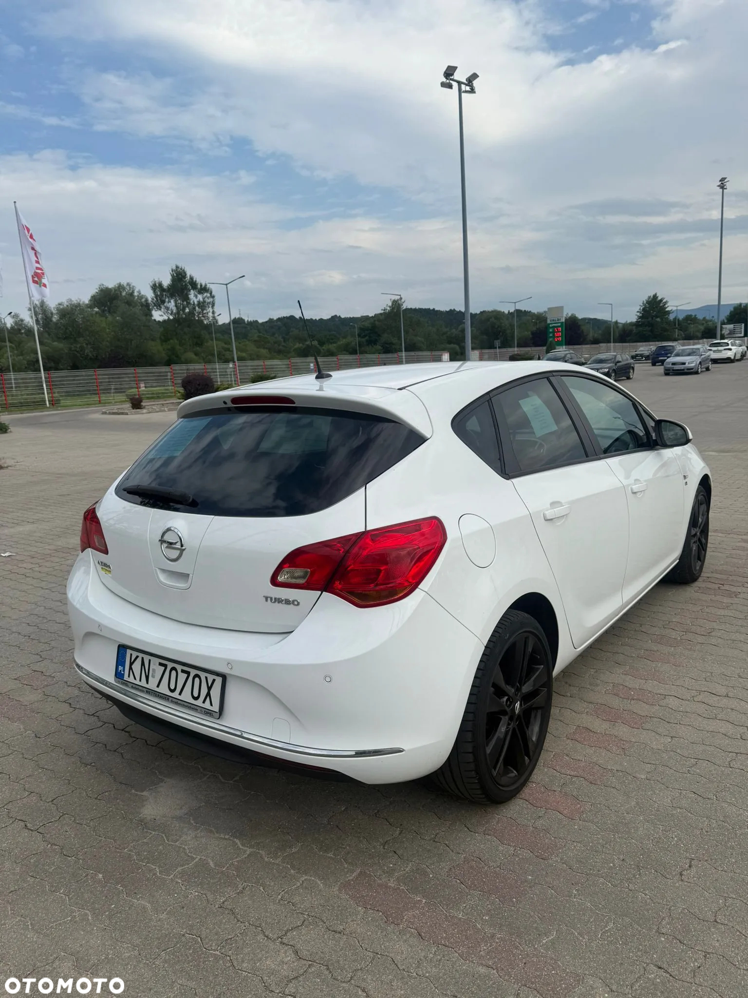 Opel Astra IV 1.4 T Edition 150 - 4