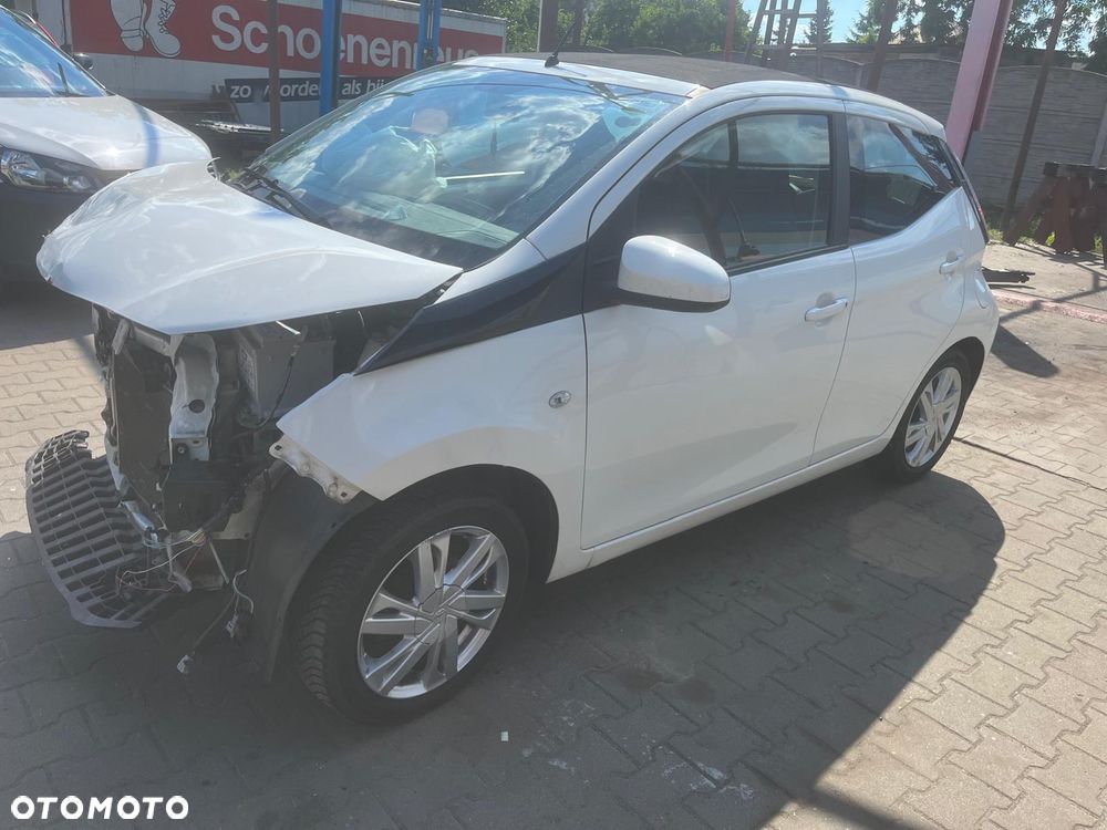Toyota Aygo 1.0 VVT-i Sprint EU6 - 1