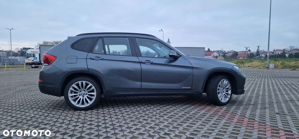 BMW X1 xDrive28i - 5