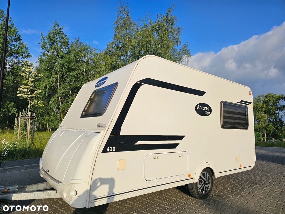 Caravelair WŁĄCZ FILMIK. DMC 1100. ŁÓŻKO MAŁŻEŃSKIE, SYPIALNIO JADALNIA. ŁAZIENKA. PIĘKNA. - 11