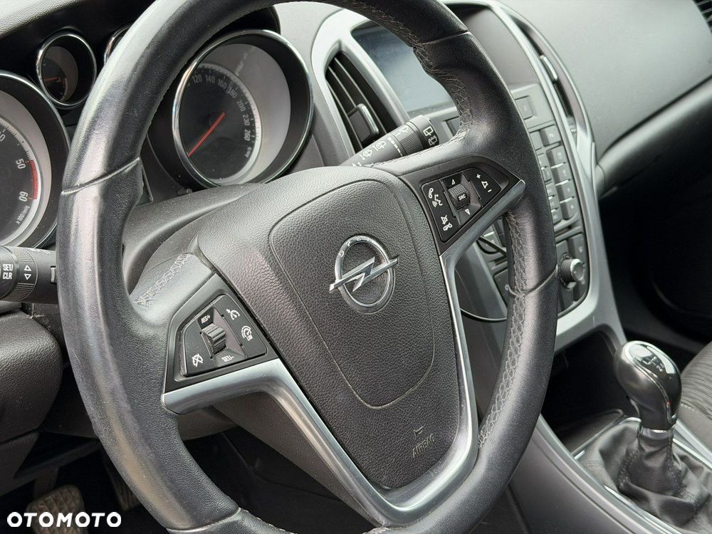 Opel Astra - 11