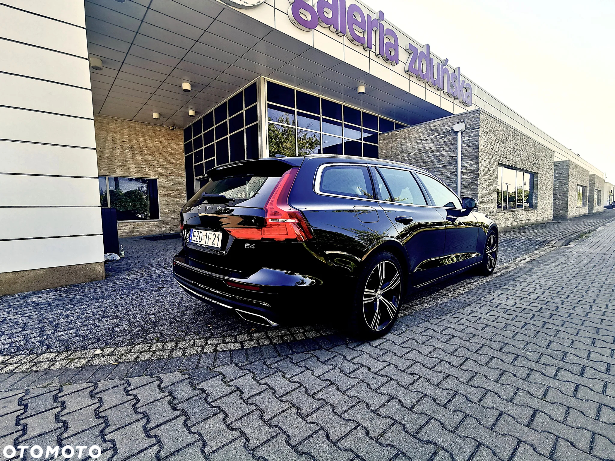 Volvo V60 B4 B Inscription - 4