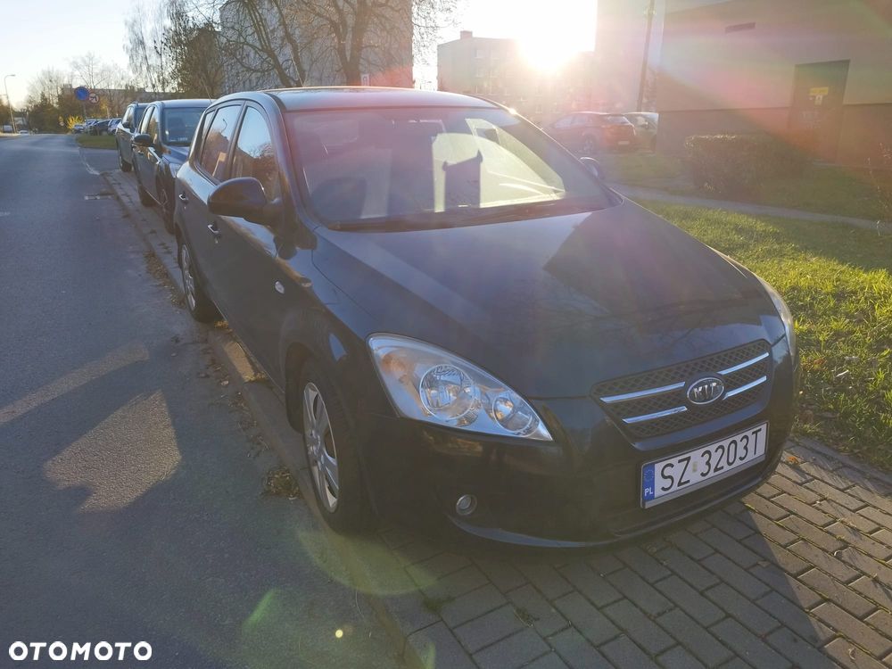 Kia Ceed 1.6 Comfort + - 8