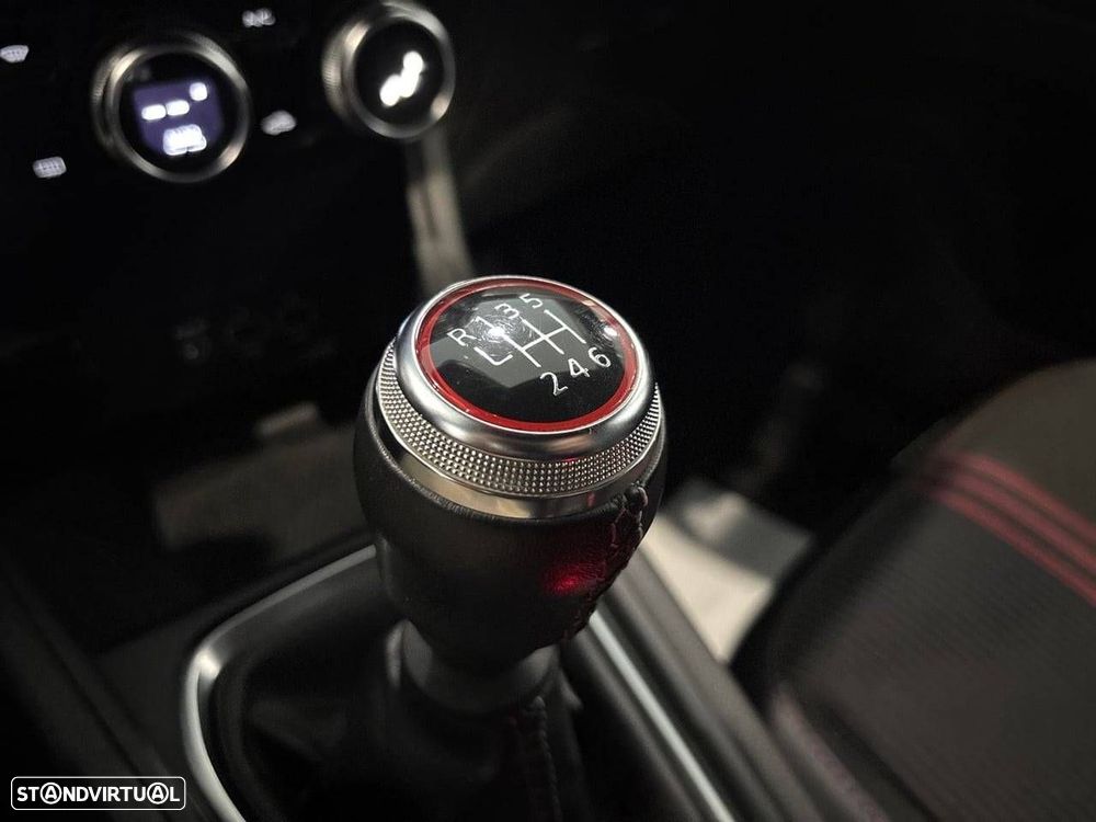 Renault Captur 1.0 TCe RS Line - 22