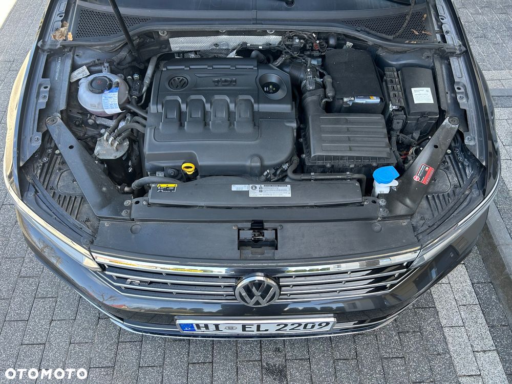 Volkswagen Passat 1.6 TDI SCR DSG Business - 21