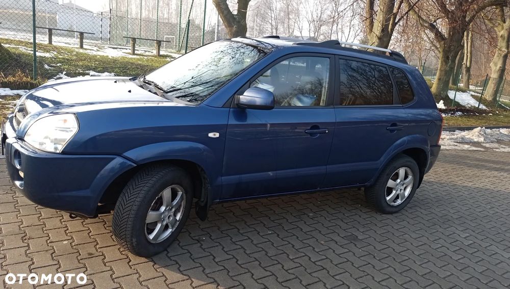 Hyundai Tucson 2.0 2WD GLS Style - 13