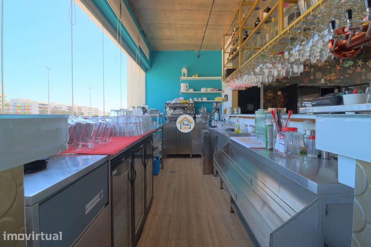 Trespasse de Restaurante na Marina de Olhão  Vista Deslumbrante sobre - Grande imagem: 5/21