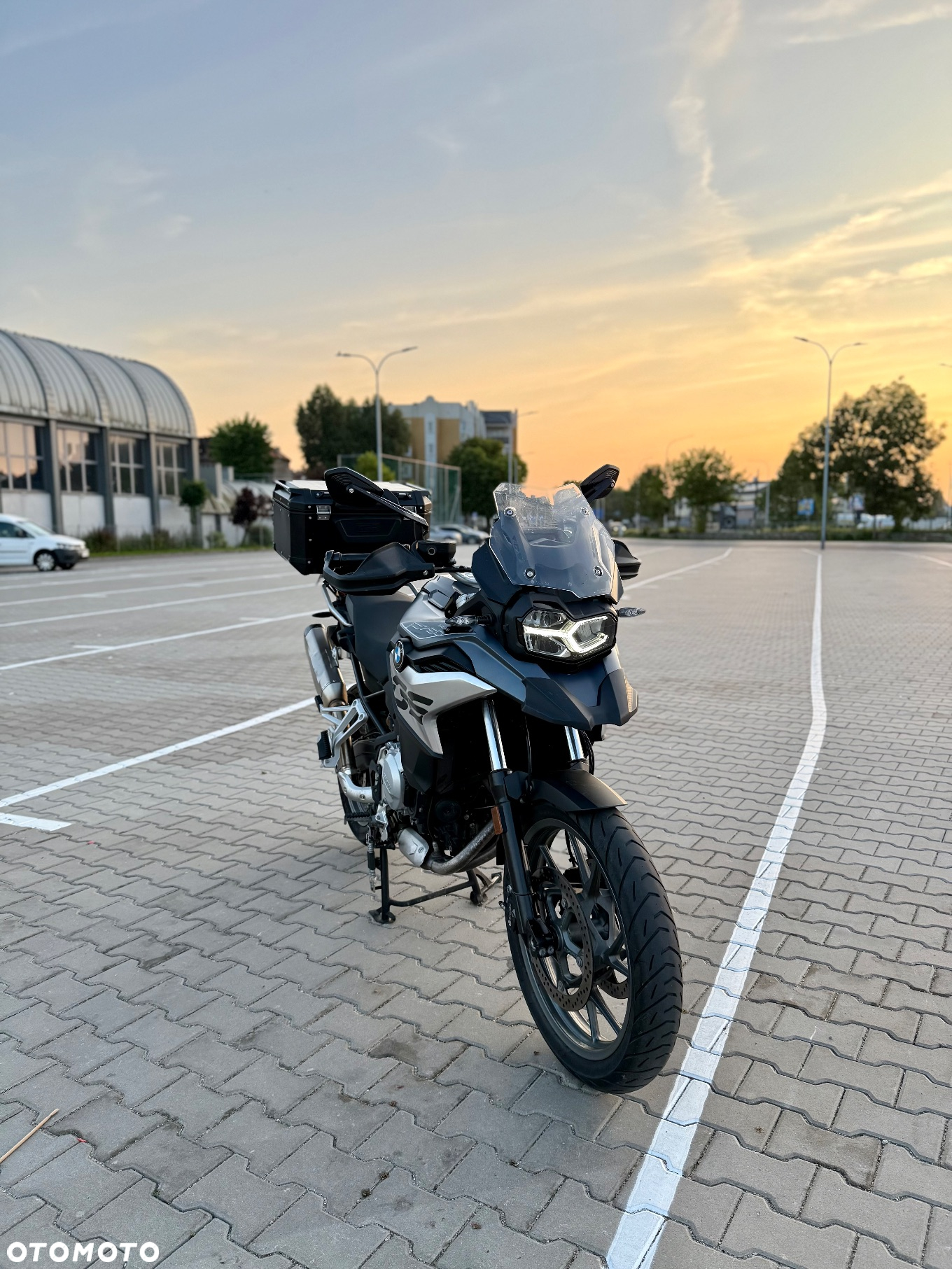 BMW F