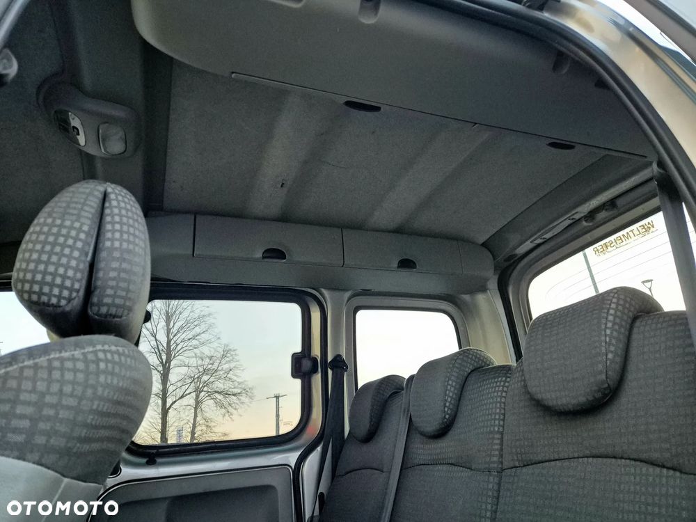 Renault Kangoo 4x4 1.6 16V Limited - 29