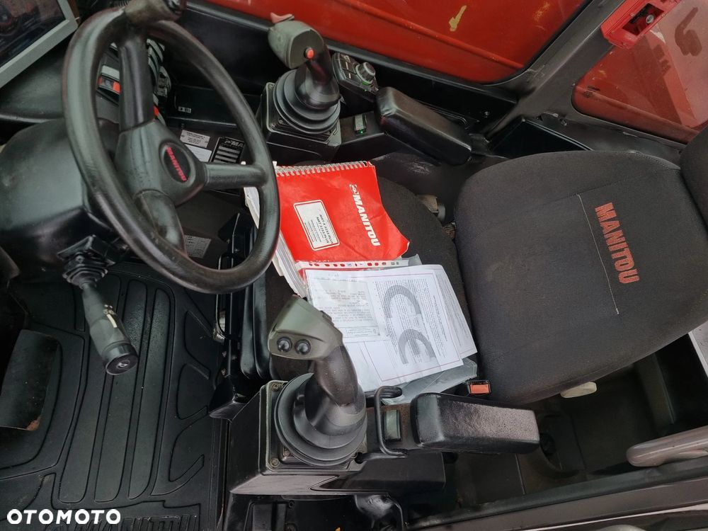 Manitou MRT3255+ PRIVILAGE Ładowarka Teleskopowa 32metry 5630 mtg Kosz (Pilot 2 funkcje) Wciągarka hydr. Widły. Jak Nowa z Norwegii! 2017r. KLIMA Webasto post. Kamera DEKRA 2026r. Po serwisach 100h temu! skręt 4 koła. Auto-poziomowanie! jazda szybka wolna. Zero luzów wycieków! - 30