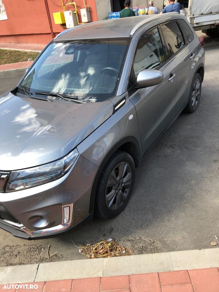 Suzuki Vitara 1.4 Boosterjet MHEV Passion - 14