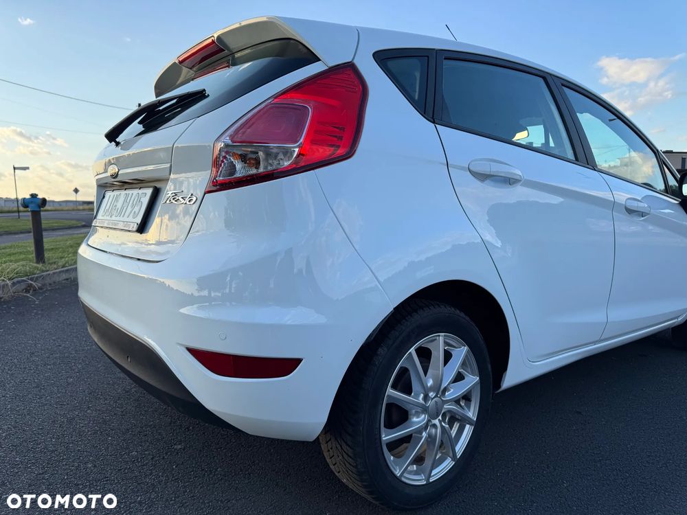 Ford Fiesta 1.25 Trend EU5 - 13
