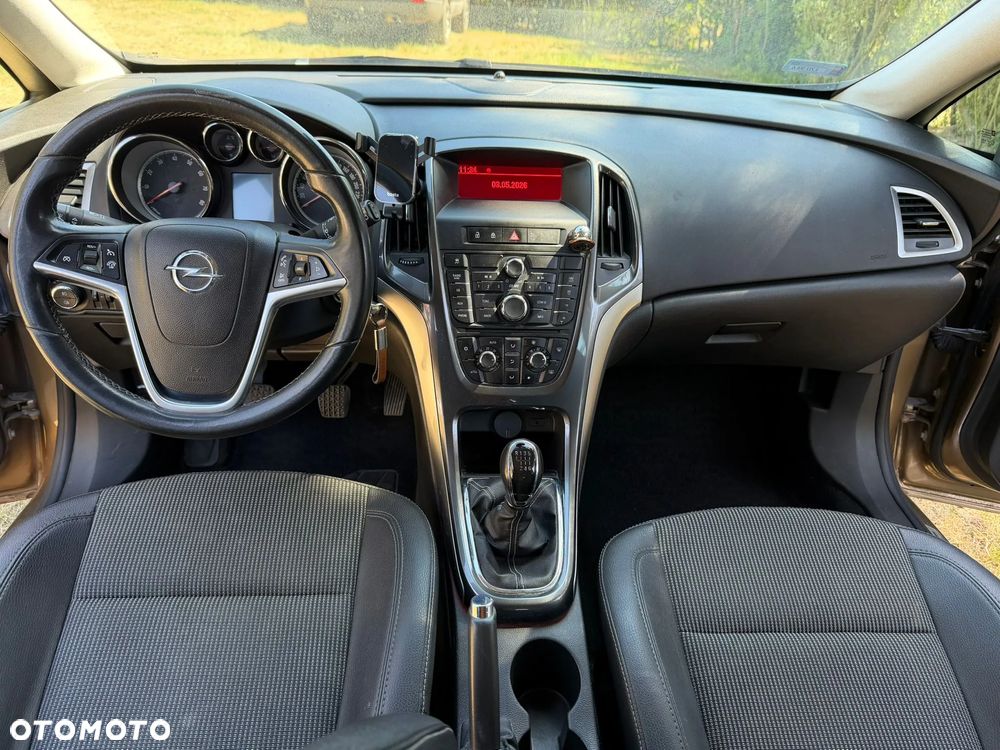 Opel Astra - 23