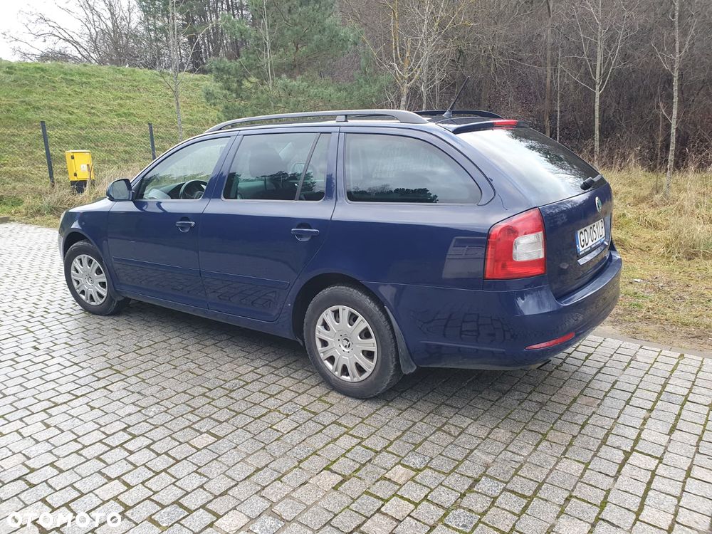 Skoda Octavia 2.0 TDI DPF Ambition - 8