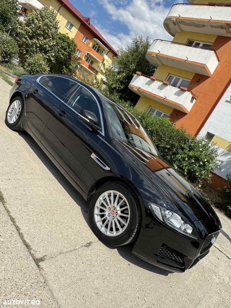 Jaguar XF 20d AWD R-Sport - 5