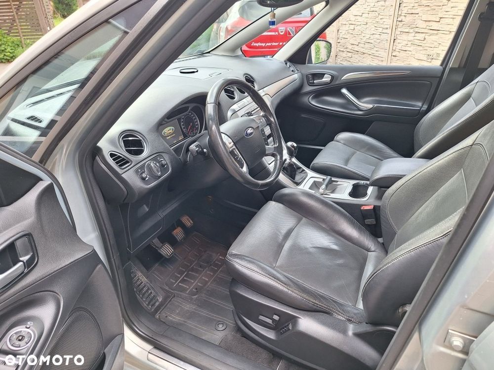 Ford S-Max 2.0 TDCi Titanium - 16